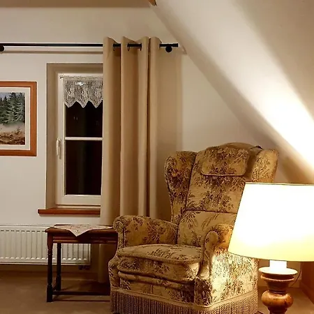 Gospodarstwo agroturystyczne Dom Jesionów *