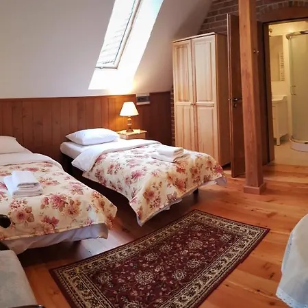 Dom Jesionow Farm stay Idzikow