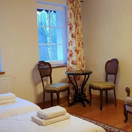 Alloggio per agriturismo Dom Jesionow