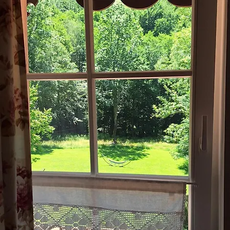 Dom Jesionow ファームステイ Idzików