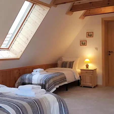 Dom Jesionow Farm stay Idzikow