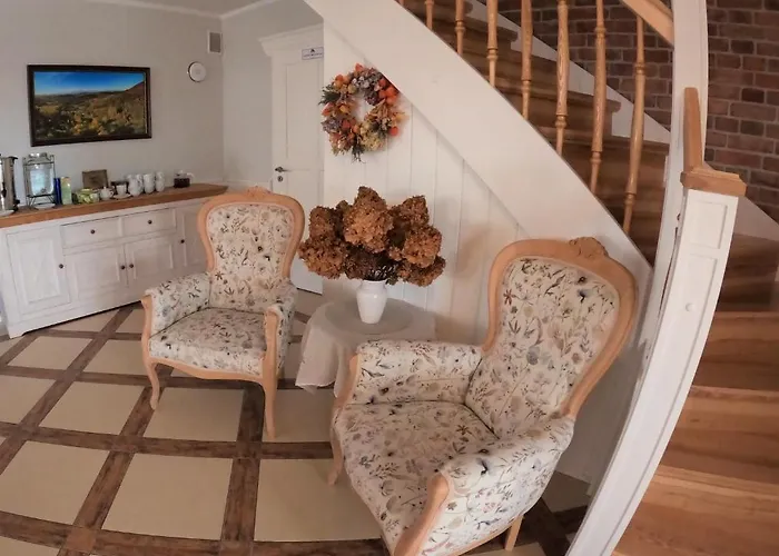 팜스테이 Dom Jesionow