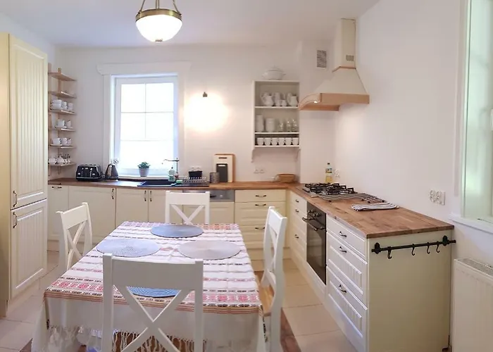 팜스테이 Dom Jesionow Idzikow